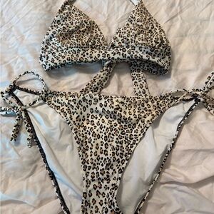 Victoria's Secret woman’s Leopard Print bikini